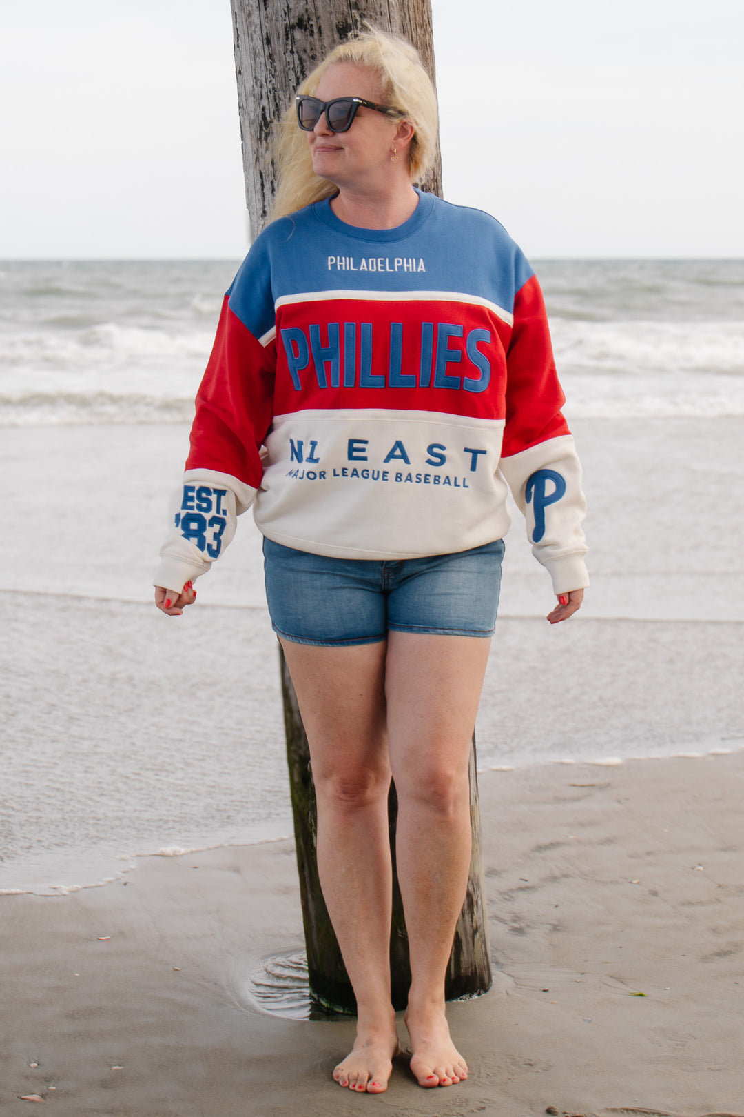 Philadelphia Phillies Embroidered Crewneck Sweatshirt