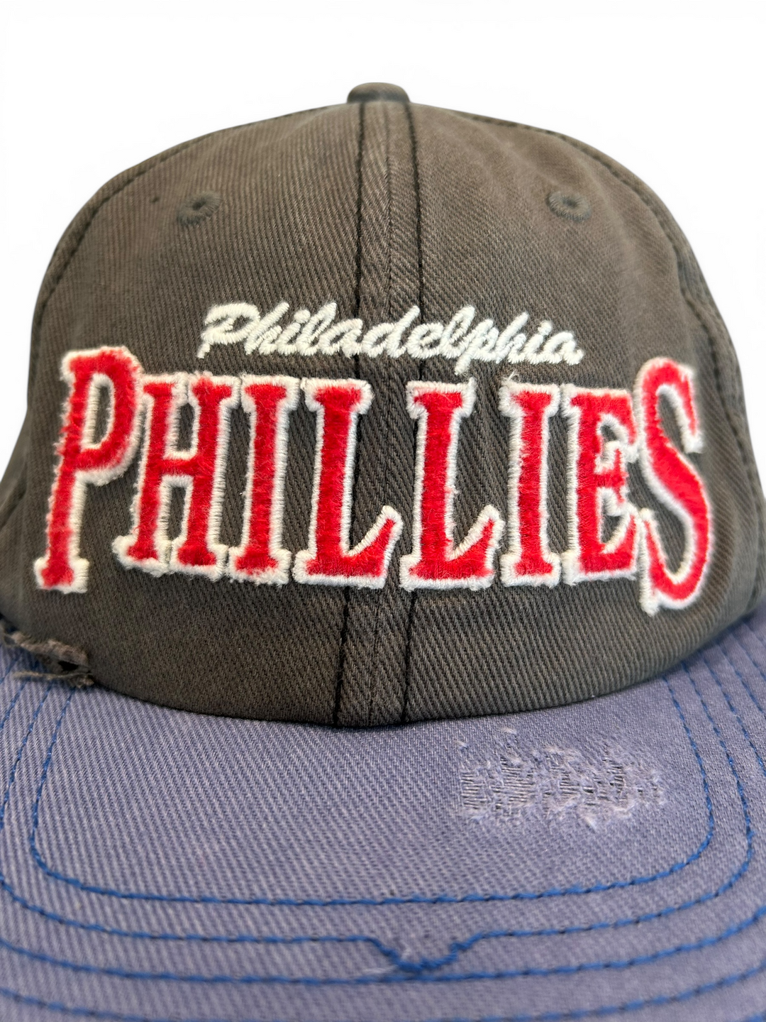 Philadelphia Phillies Cragged Captain