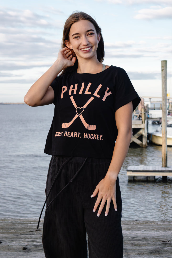 Philly Hockey Black Heart Pucks Boxy Cropped Tee