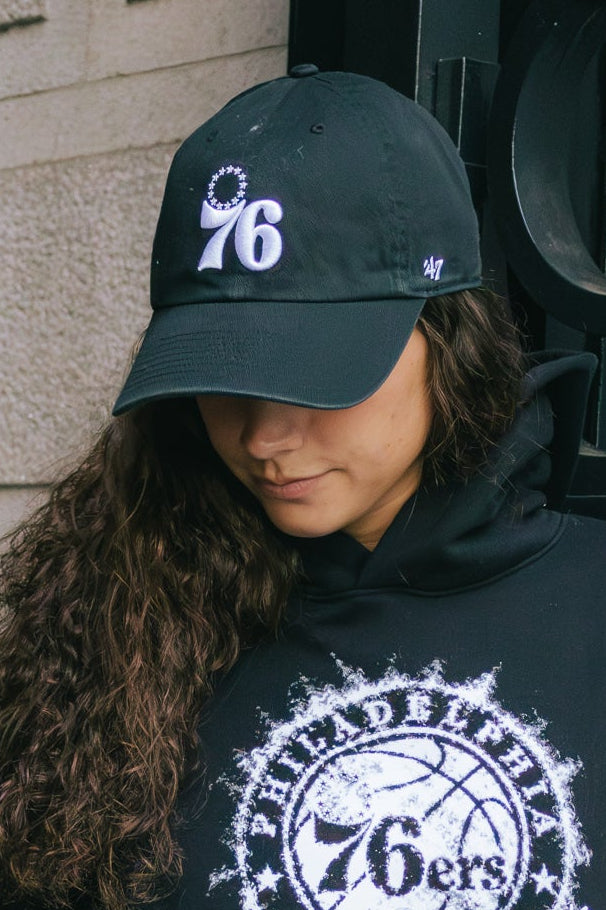 Philadelphia 76ers Black Clean Up Adjustable Hat