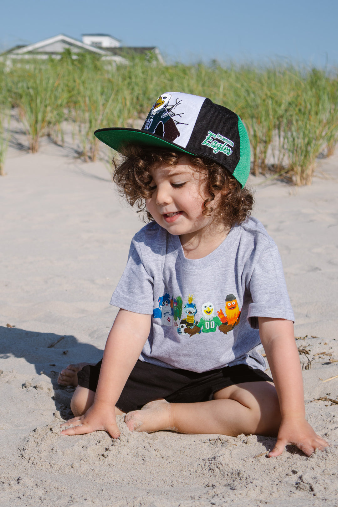 Youth White Philadelphia Eagles Team Mascot Snapback Hat